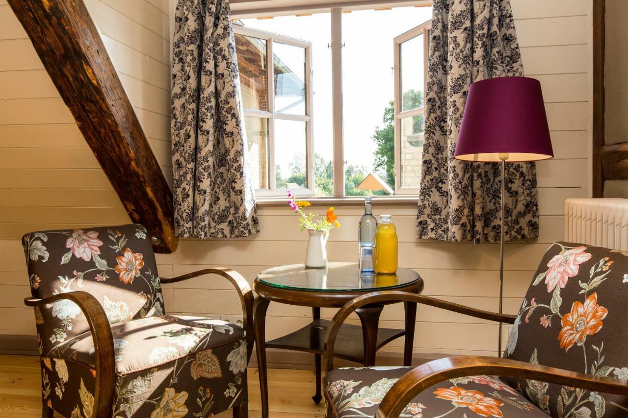 Gutshaus Frühstückspension 3*