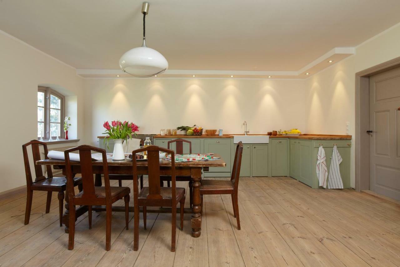 Gutshaus Frühstückspension 3*